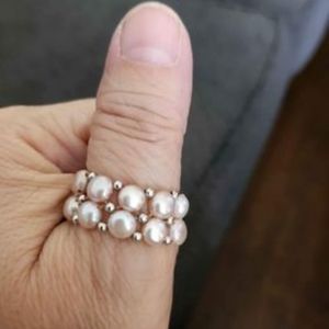 Pearl stretchy ring